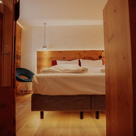 Altstadtmittehotel Sonne Dinkelsbühl Eksteriør billede